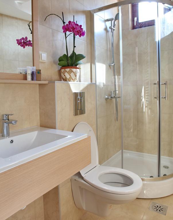 Garni Hotel Tema Nova Čačak Kamer foto